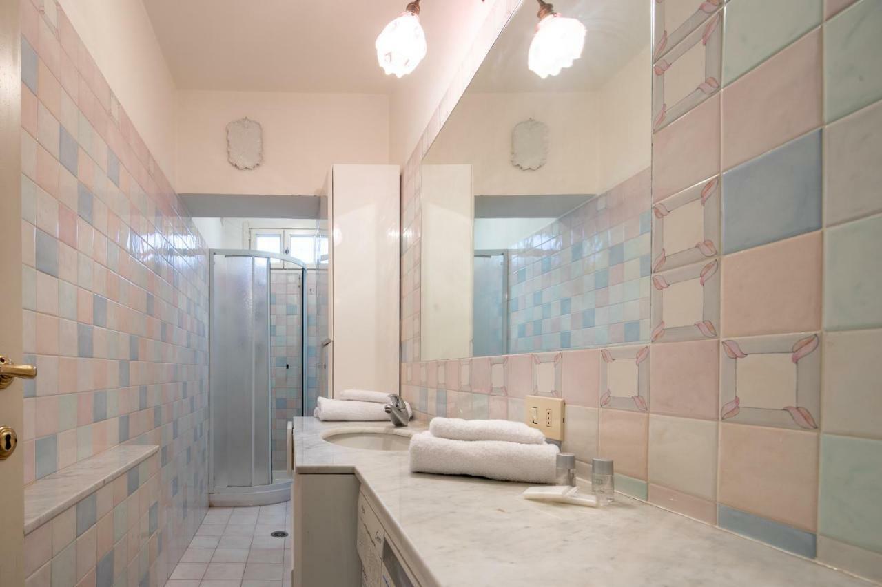 Montebello Elegant By Mmega Appartement *